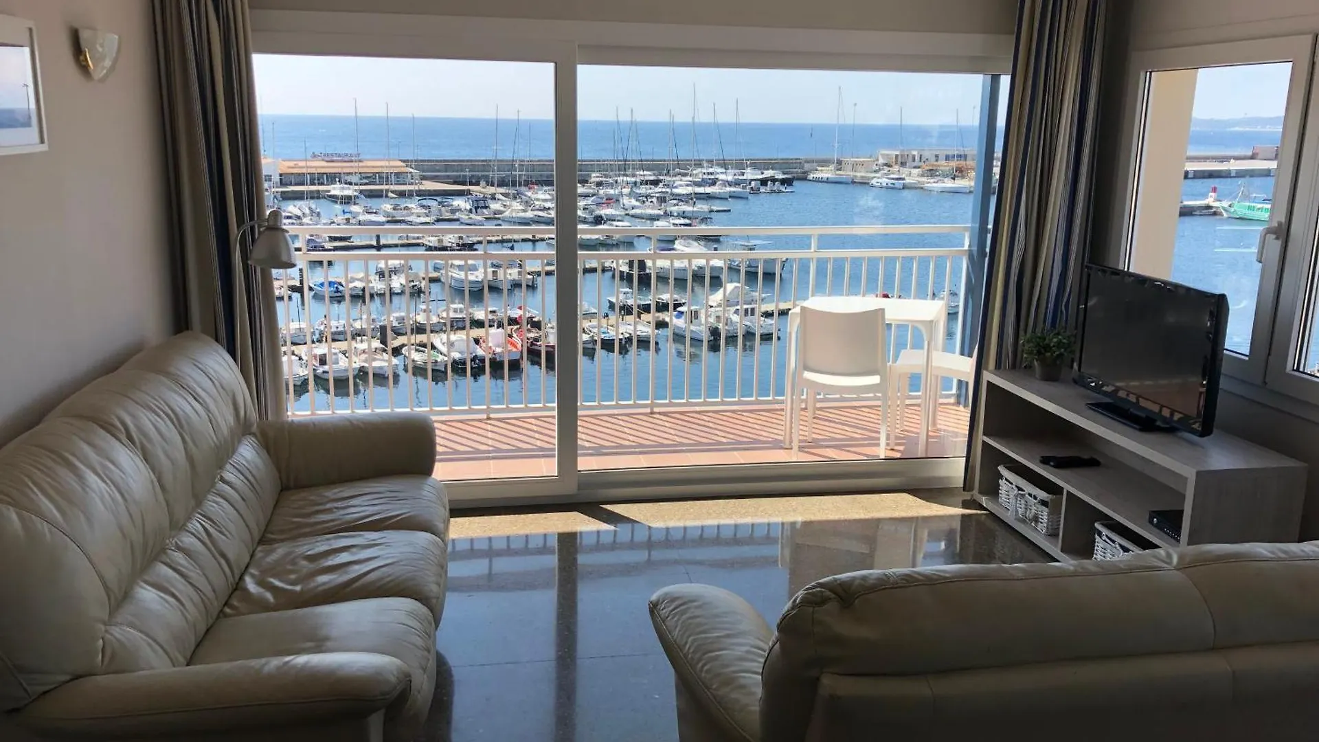 Apartaments La Catifa Now With Elevator!!! Palamós