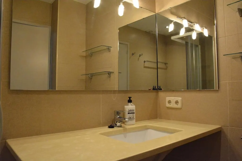 Apartaments La Catifa Now With Elevator!!! Palamós